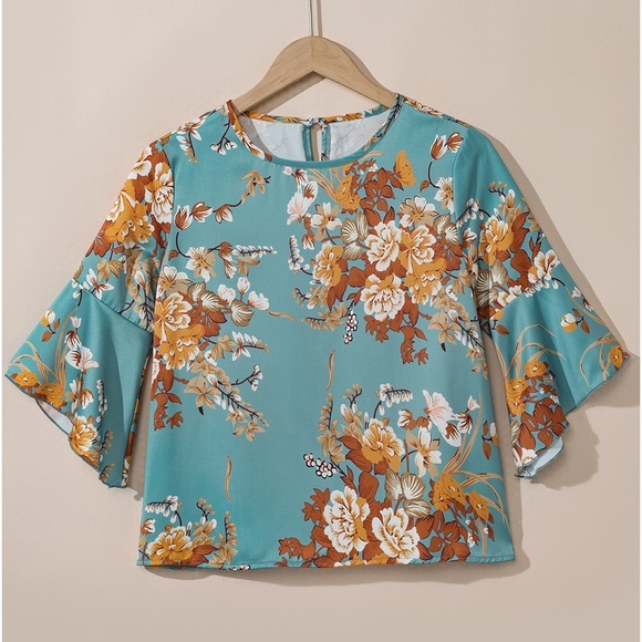 Boho Top - Picture 2 of 6